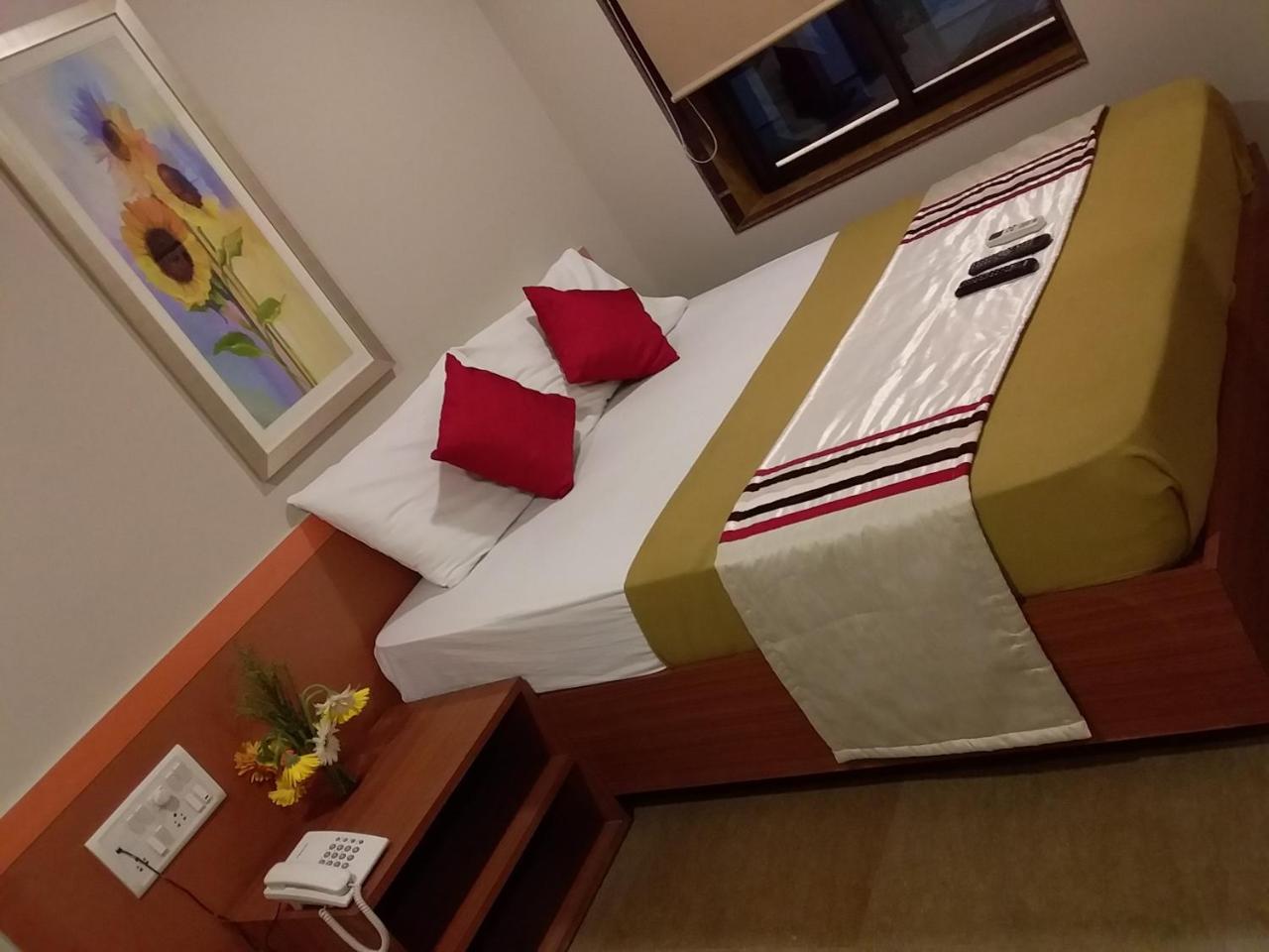 Sai Palace Express Shirdi Zewnętrze zdjęcie